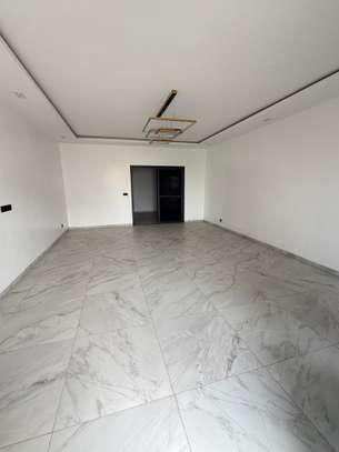 Superbe appartement F4 à Fann Résidence image 3