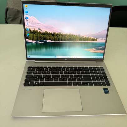 Hp elitebook 860 G10 i7 image 7