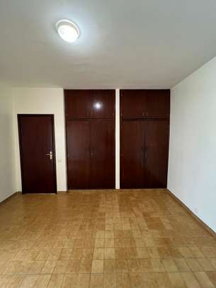 Villa R +1 à vendre au point e image 4