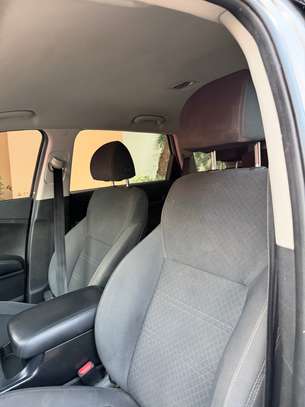 KIA SORENTO image 6