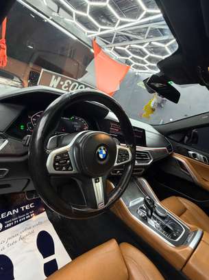 BMW X6 M50i 2022 image 11