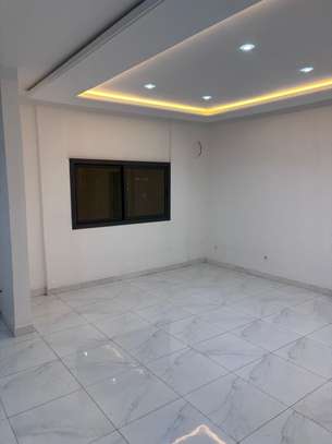 Apartement studio Mermoz image 2