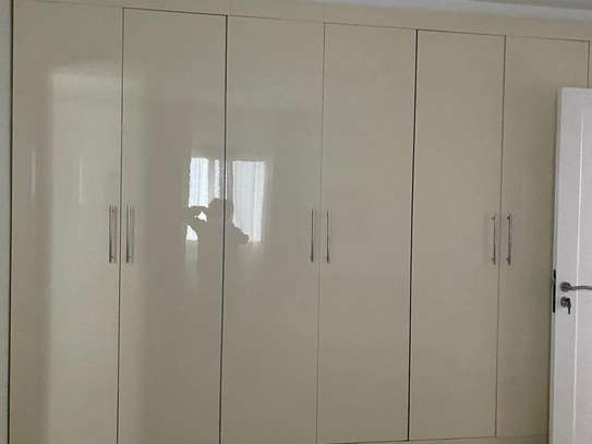 Appartement Meublé au Plateau image 6
