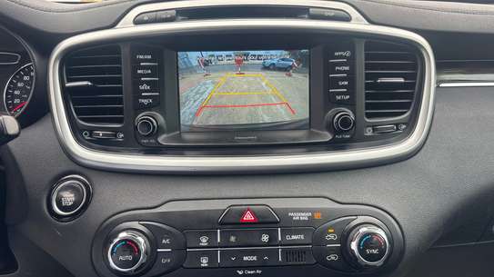 Kia sorento Venat image 8