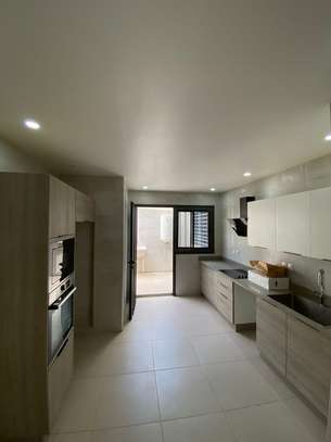 Magnifique appartement de type F4 à louer au virage image 11