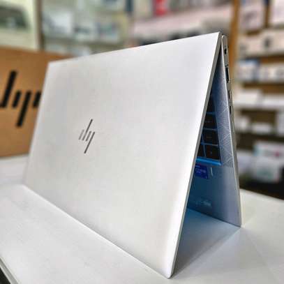 HP 840 G8 Tactile image 2