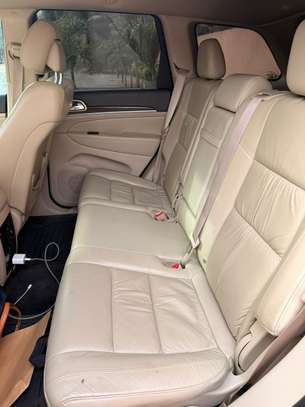 Location Jeep Cherokee image 5
