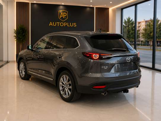 Mazda cx9 2022 image 4