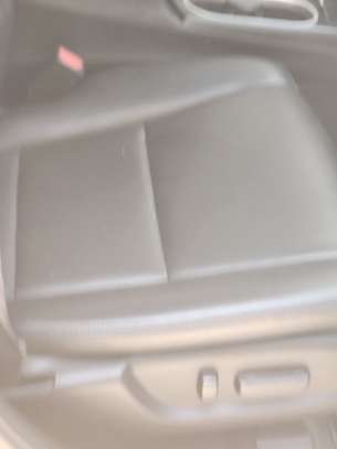 HONDA SUV 4X4  à louer image 9
