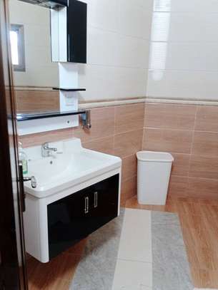 Villa r+3 à louer à Ngor image 13