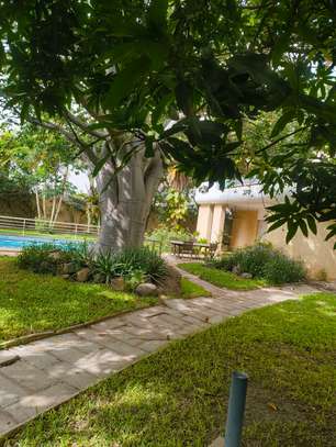 Grande villa Fann Mermoz image 2
