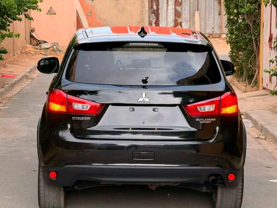 Mitsubishi Outlander Sport(ASX) 2.0 image 4