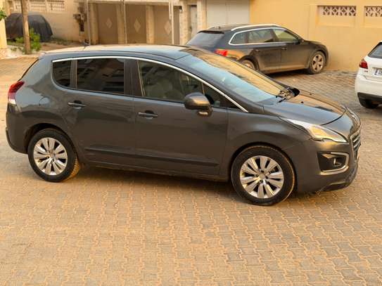 Peugeot 3008 diesel image 2