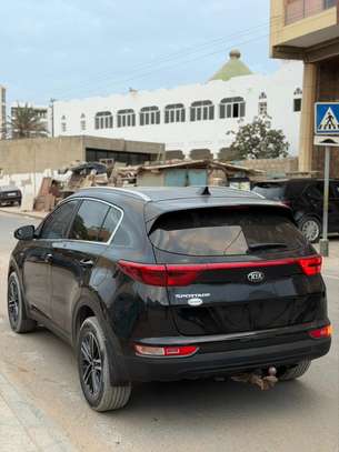 KIA SPORTAGE 2018 image 2