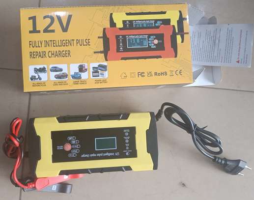 Chargeur batteries auto moto camion / 12 Volts 10 A image 2