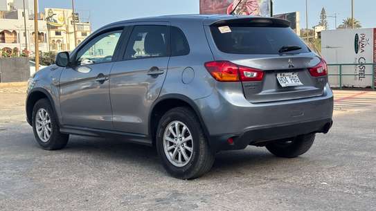 Mitsubishi rvr Venat 2016 image 4