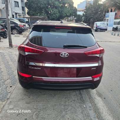 Hyundai Tucson image 3