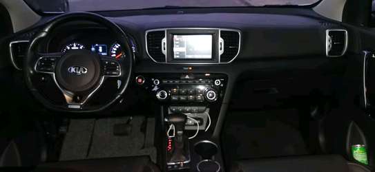 Kia Sportage 2017 Blanc SUV Confort Sécurité image 4