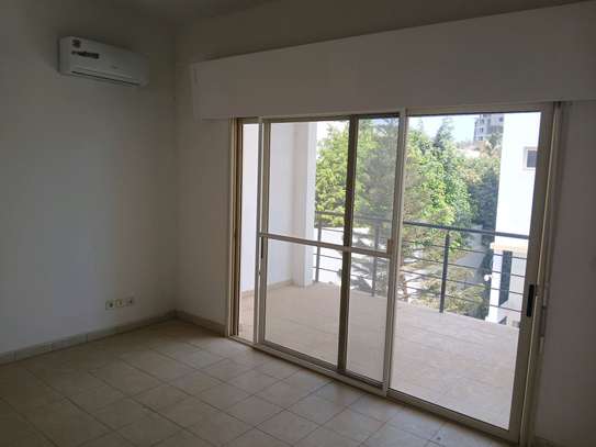 villa louer mermoz image 4