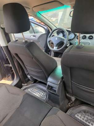 Peugeot 308 2013 image 9
