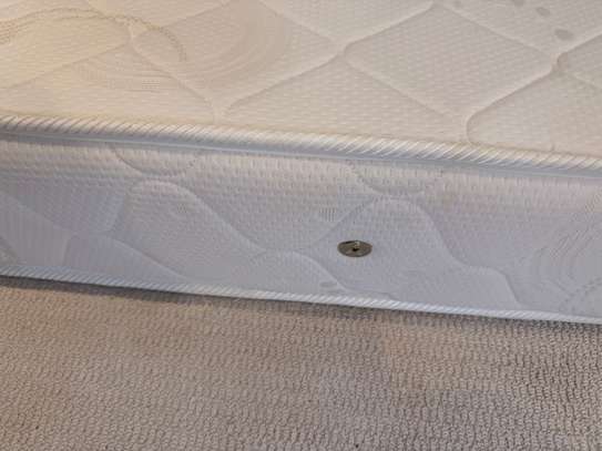 Matelas orthopédique image 2