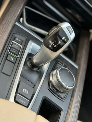 BMW X5 2017 image 12