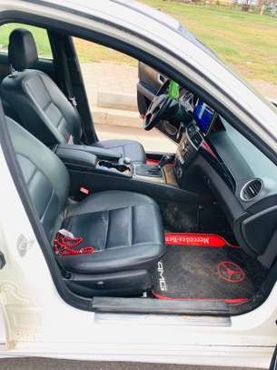 Mercedes C300 2012 image 9