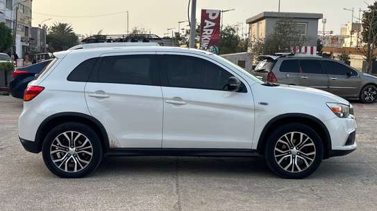 MITSUBISHI OUTLANDER image 5