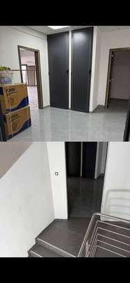 BUREAUX NEUFS DISPONIBLES – CITÉ KEUR GORGUI image 4