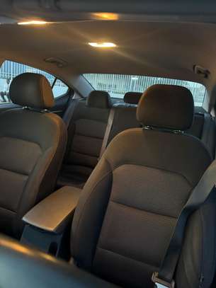 Hyundai Elantra 2017 image 7
