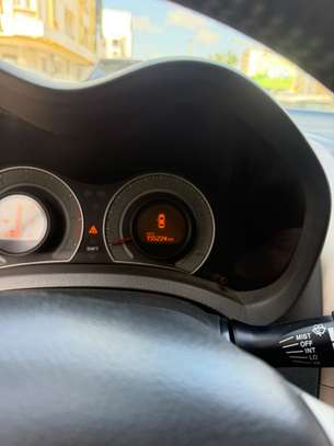 Toyota Auris image 4