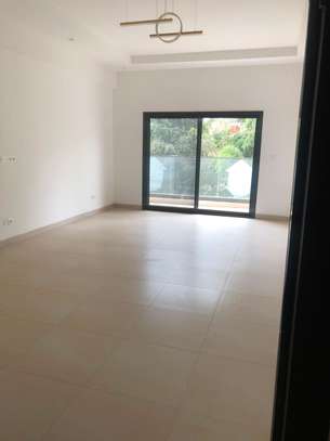 A louer sublime appartement F4 image 15