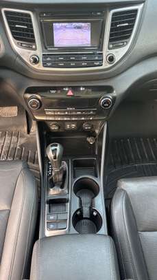 Hyundai Tucson Venat image 8