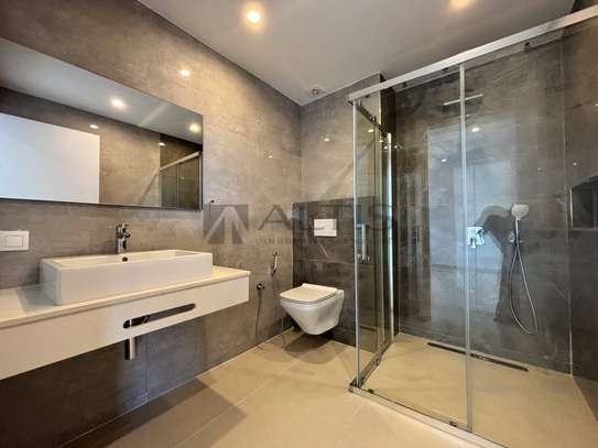 APPARTEMENT F5 HAUT STANDING - HAUT PLATEAU image 15