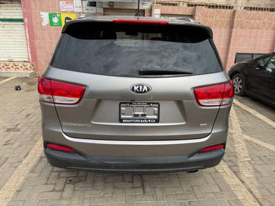 Kia Sorento AWD image 7