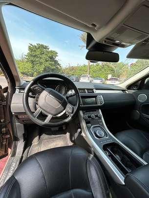 Range Rover Evoque Mark III TD4 180 HSE A 2015 - 175000 km image 3