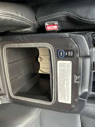 Toyota land cruiser prado VX image 15