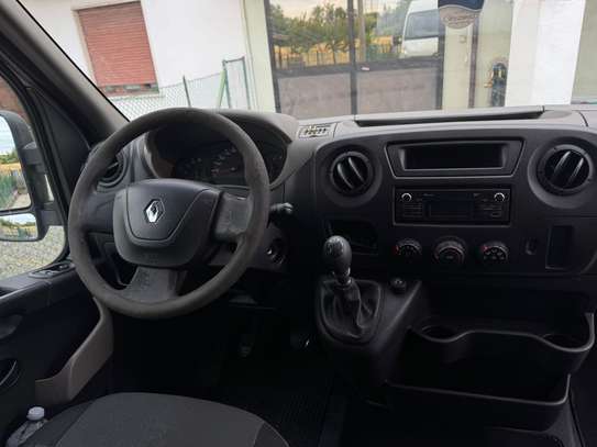 Renault Master image 6