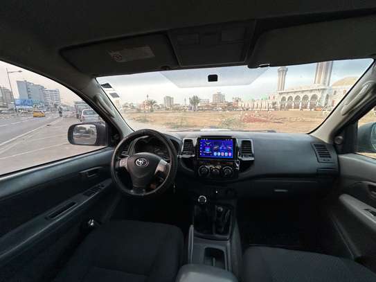 TOYOTA HILUX 2015 DOUBLE CABINE À VENDRE image 4