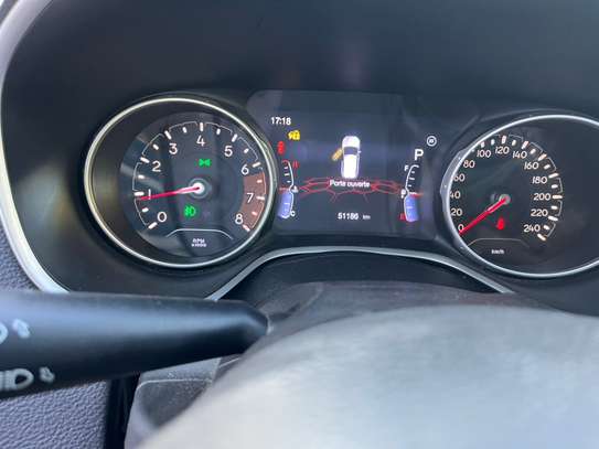 Jeep Compass SUV noir essence automatique image 5