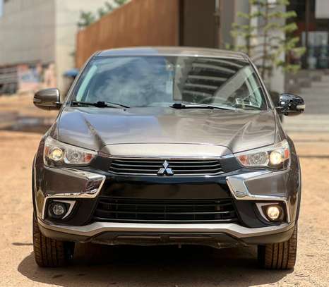 Mitsubishi outlander image 9