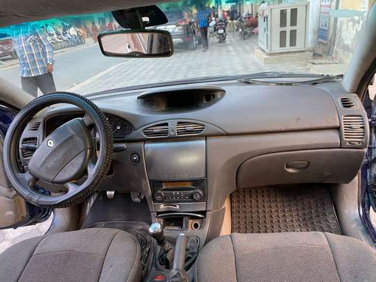 RENAULT LAGUNA 2  (2006) image 7
