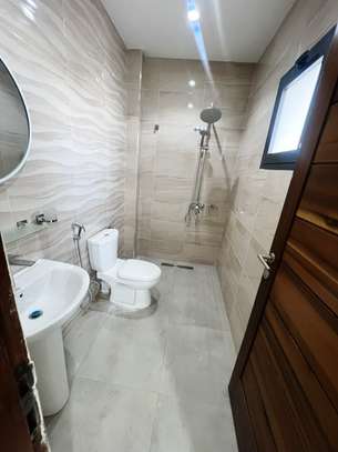 APPARTEMENT HAUT STANDING A NGOR image 5