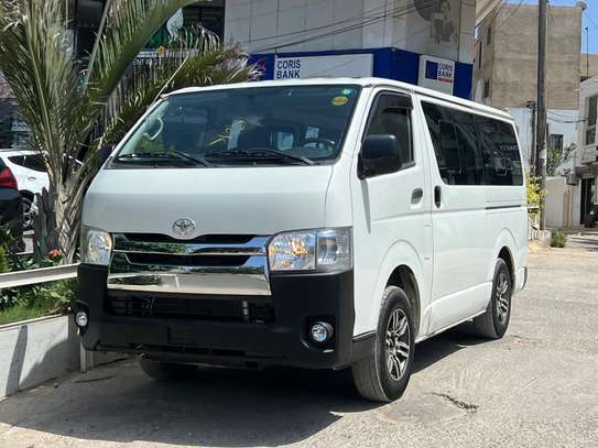 Toyota Hiace 2016 image 6