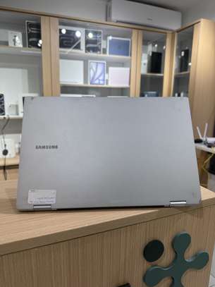 Samsung Galaxy Book 2 Pro - I7 12e | 16GB RAM | 1 Téra image 2
