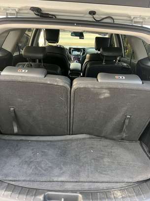 Hyundai Santafe maxcruz 7 places image 10