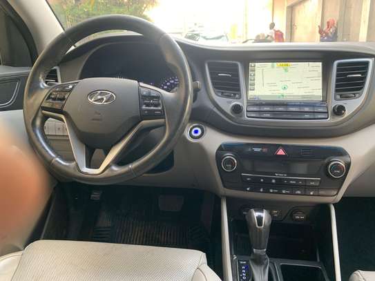 HYUNDAI TUCSON 2017 image 15
