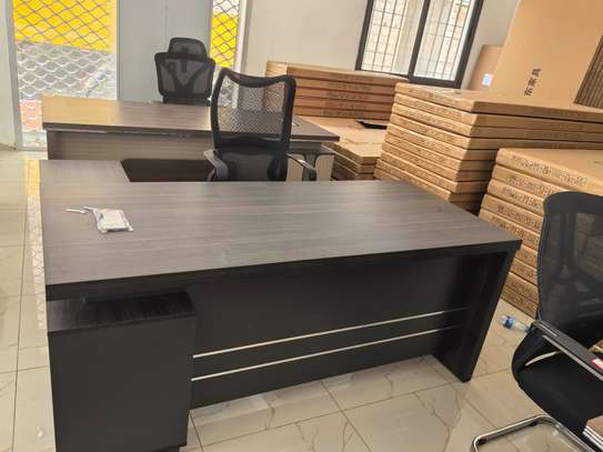 Bureau avec retour image 8