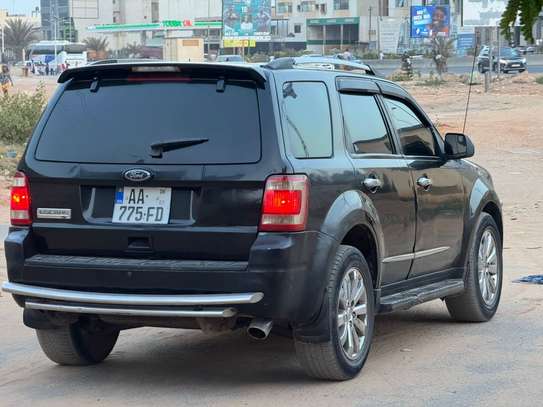 Ford escape image 5