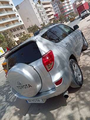 TOYOTA RAV4 Année 2012 image 15